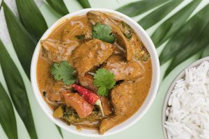 Recette Sauté de porc au curry et lait de coco